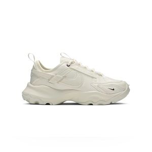 Used Nike TC 7900